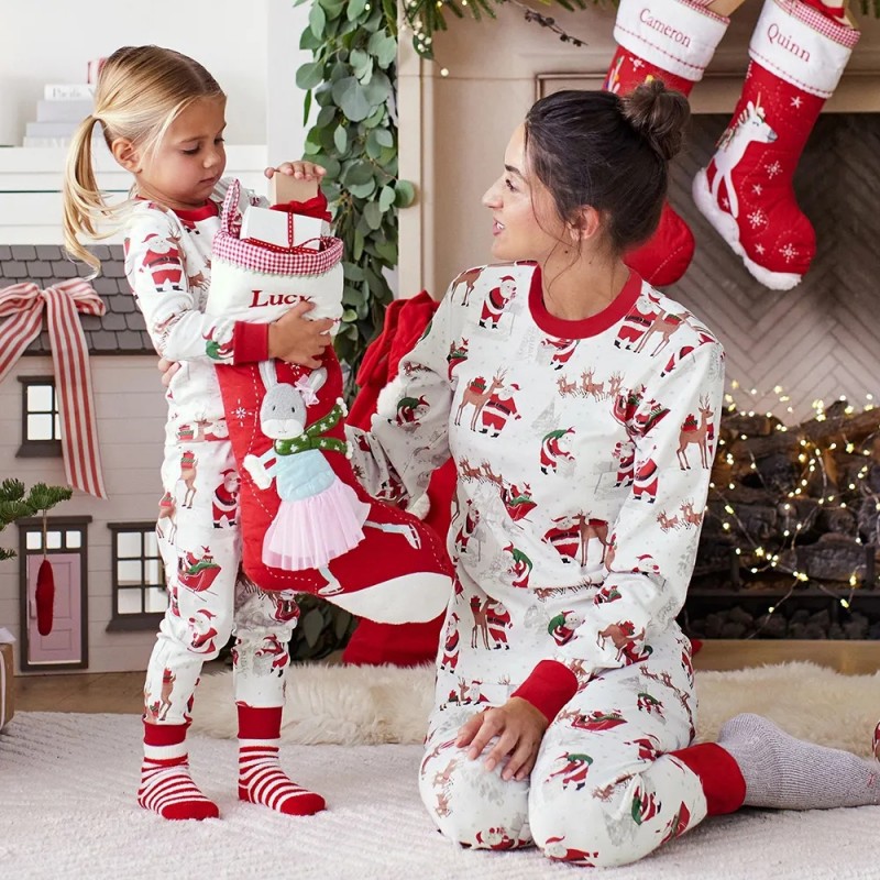 Winter Clothing Looks - Kerst Family Look Pyjama Kerstman Print